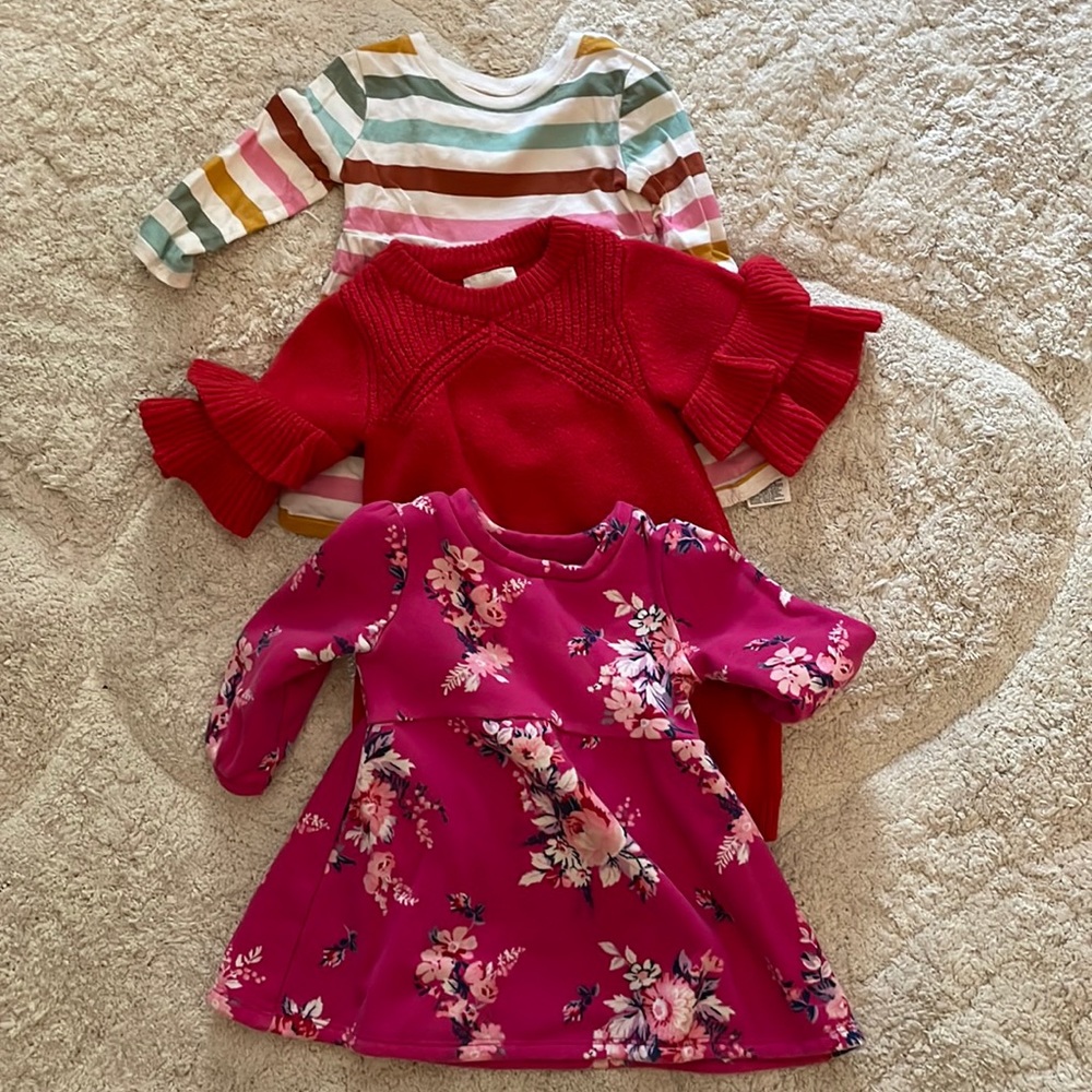 Baby Gap toddler girls 12-18m FALL/WINTER huge lot! Sweater dresses, jeans, tops